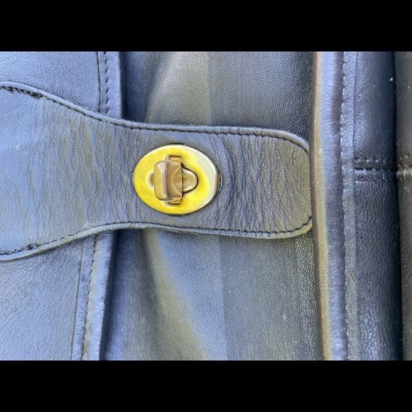 Vintage Coach  Black Briefcase Flap Messenger Bag - Picture 9 of 12